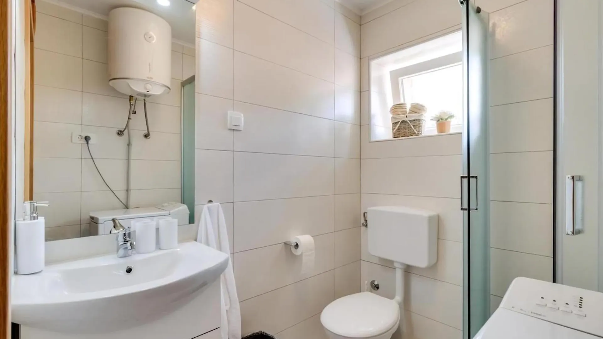 Villa Zoro Mit Schoenen Garten Und Privatem Pool Pazin Holiday home
