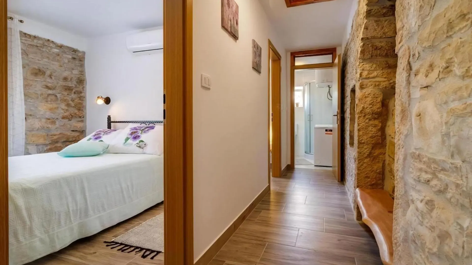 Villa Zoro Mit Schoenen Garten Und Privatem Pool Pazin Holiday home